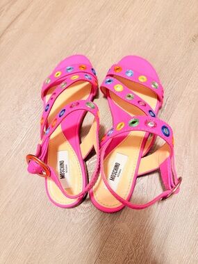 Moschino Pink Grommet Embellished Strappy Sandals